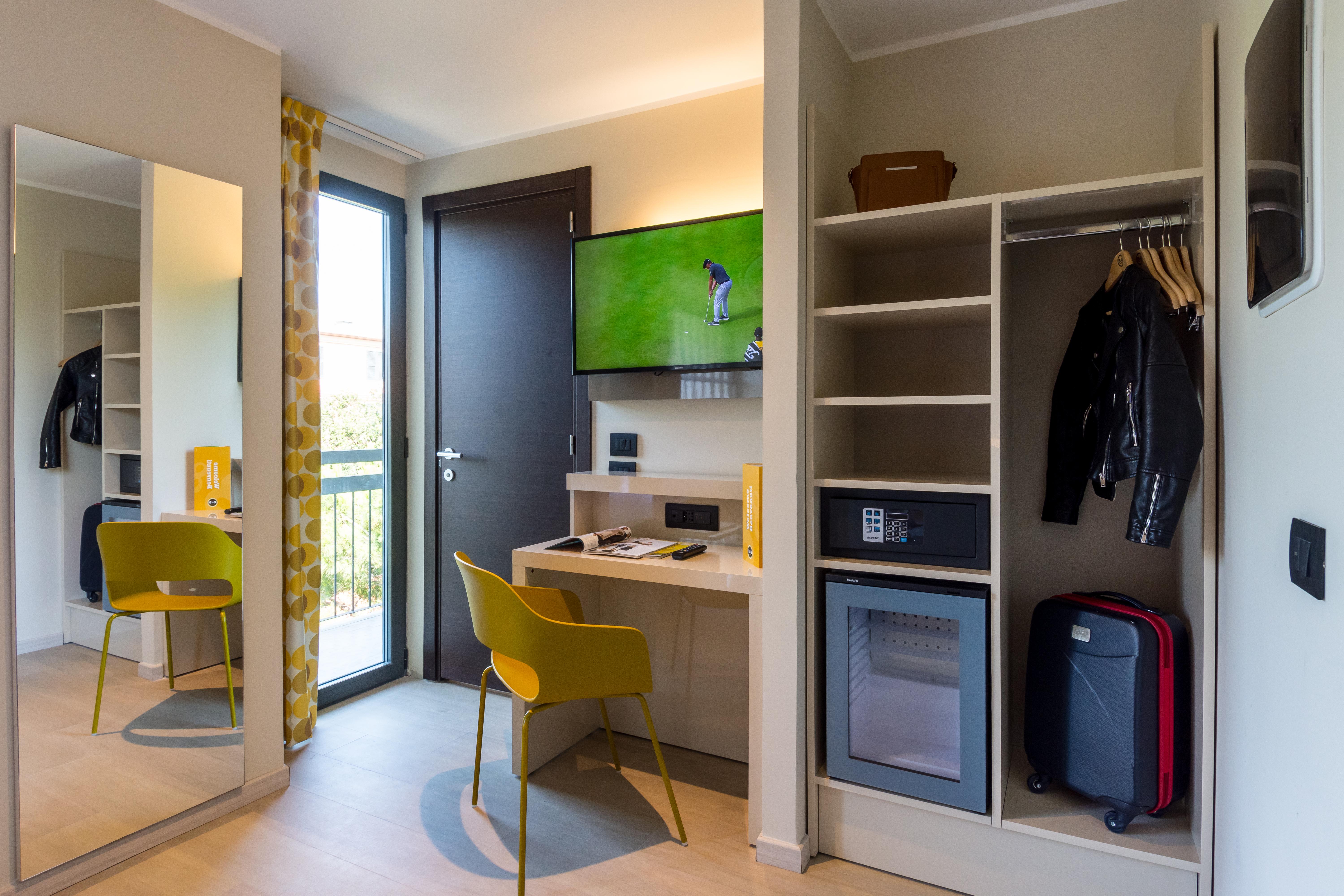 B&B Hotel Savona Eksteriør billede