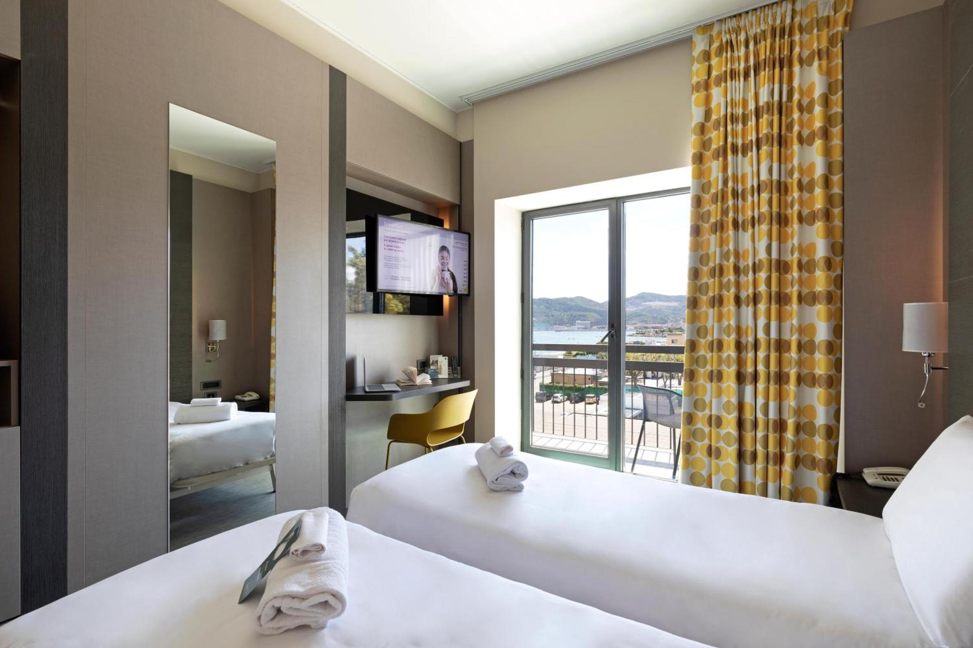 B&B Hotel Savona Eksteriør billede