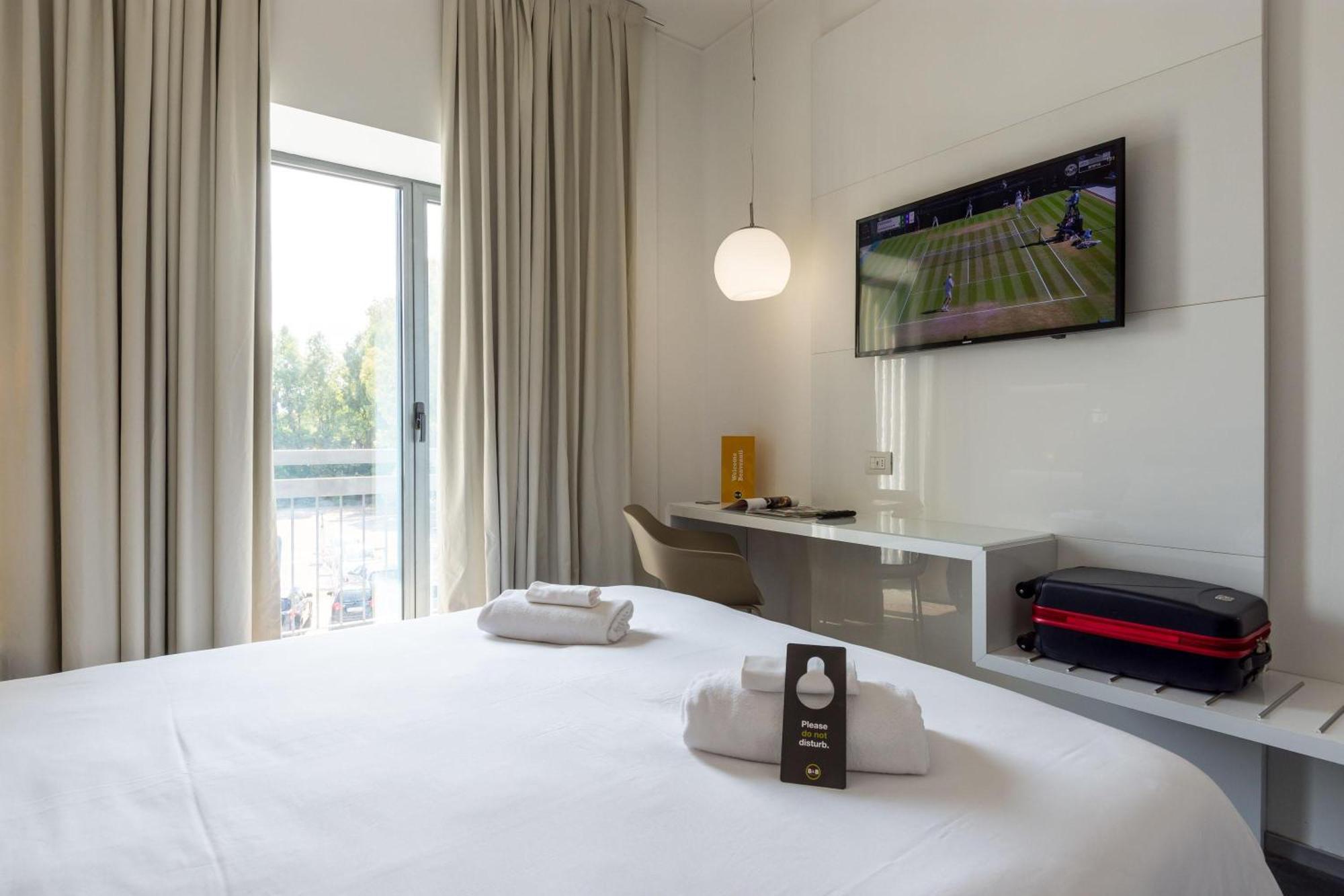 B&B Hotel Savona Eksteriør billede