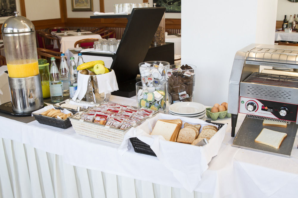 B&B Hotel Savona Eksteriør billede