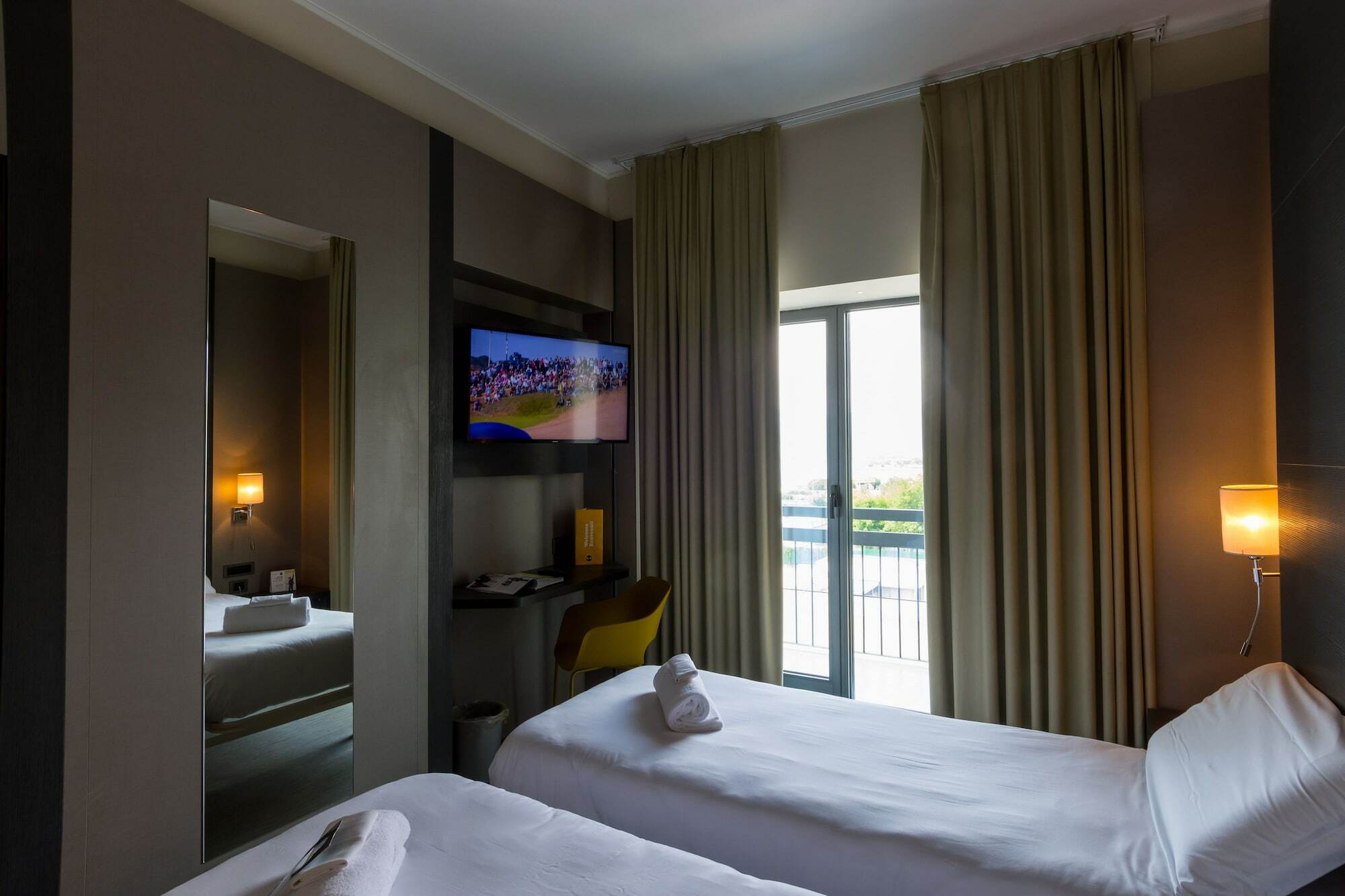 B&B Hotel Savona Eksteriør billede